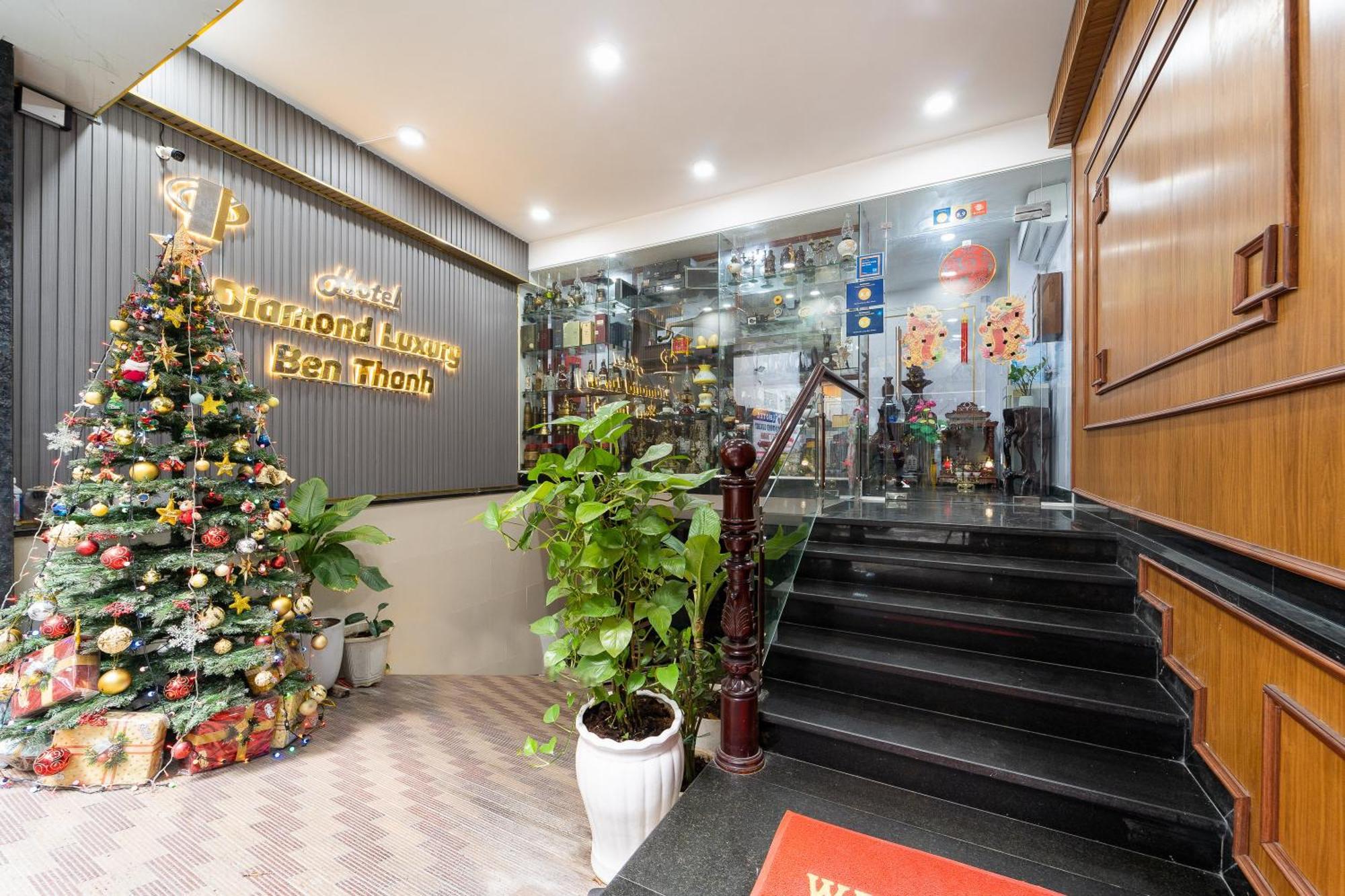 Diamond Luxury Ben Thanh Cidade de Ho Chi Minh Exterior foto