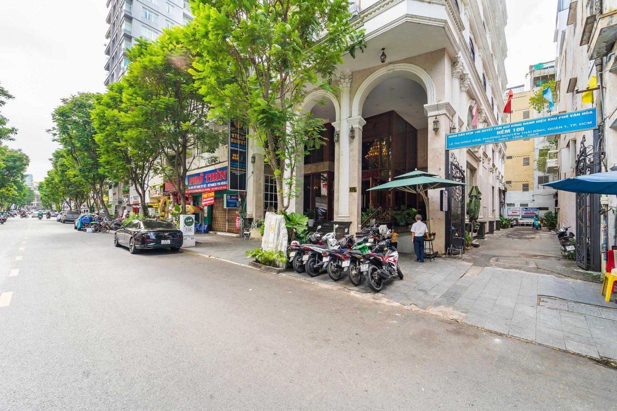 Diamond Luxury Ben Thanh Cidade de Ho Chi Minh Exterior foto