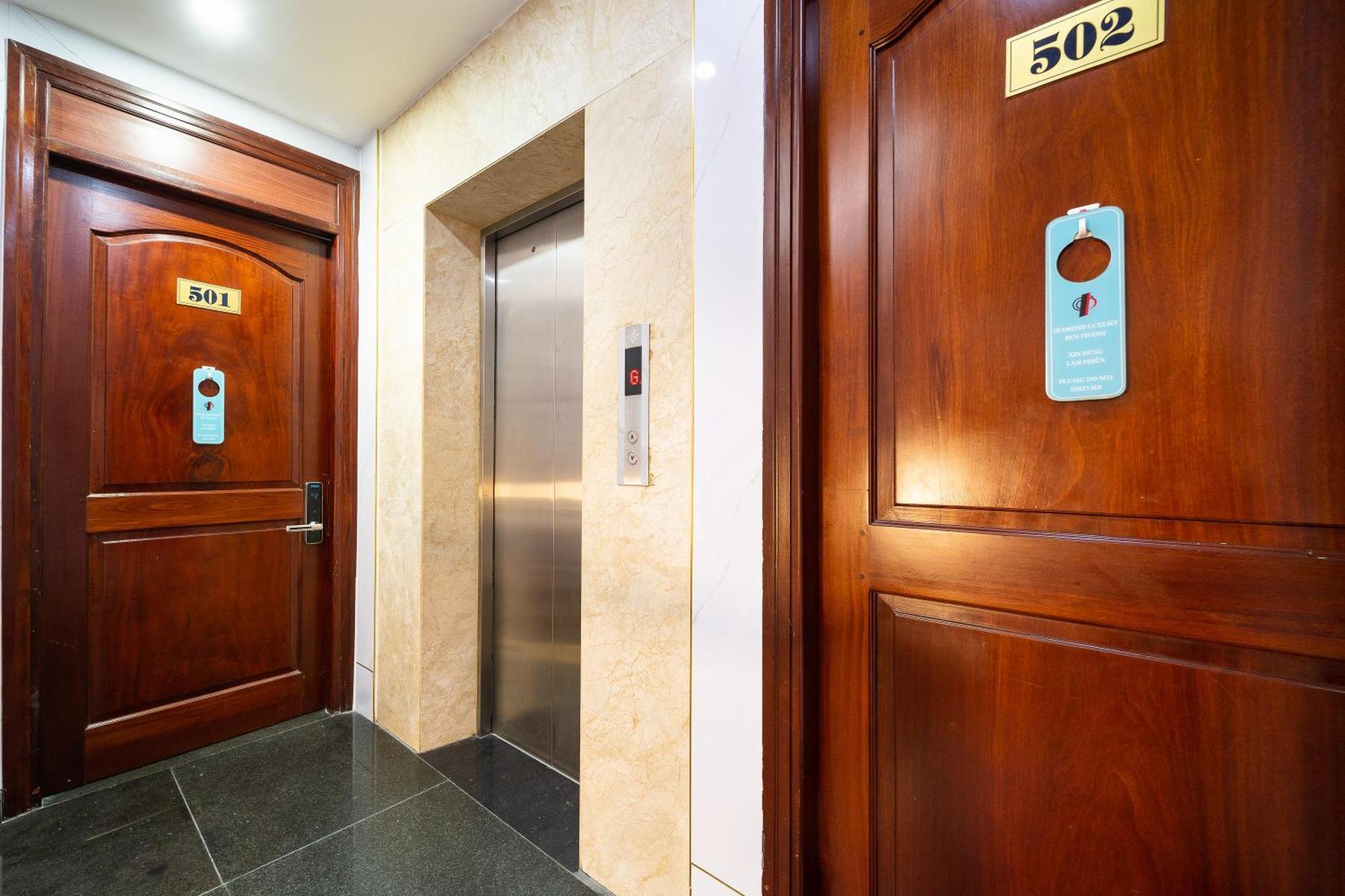 Diamond Luxury Ben Thanh Cidade de Ho Chi Minh Exterior foto