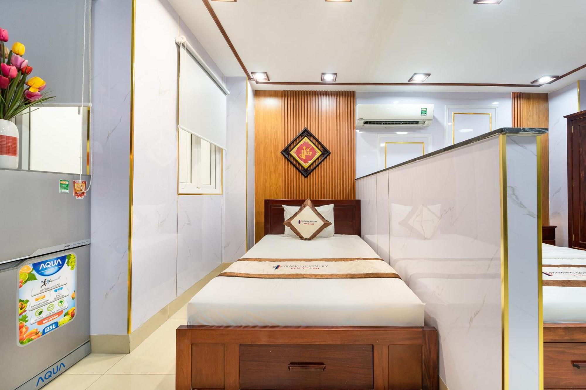 Diamond Luxury Ben Thanh Cidade de Ho Chi Minh Exterior foto