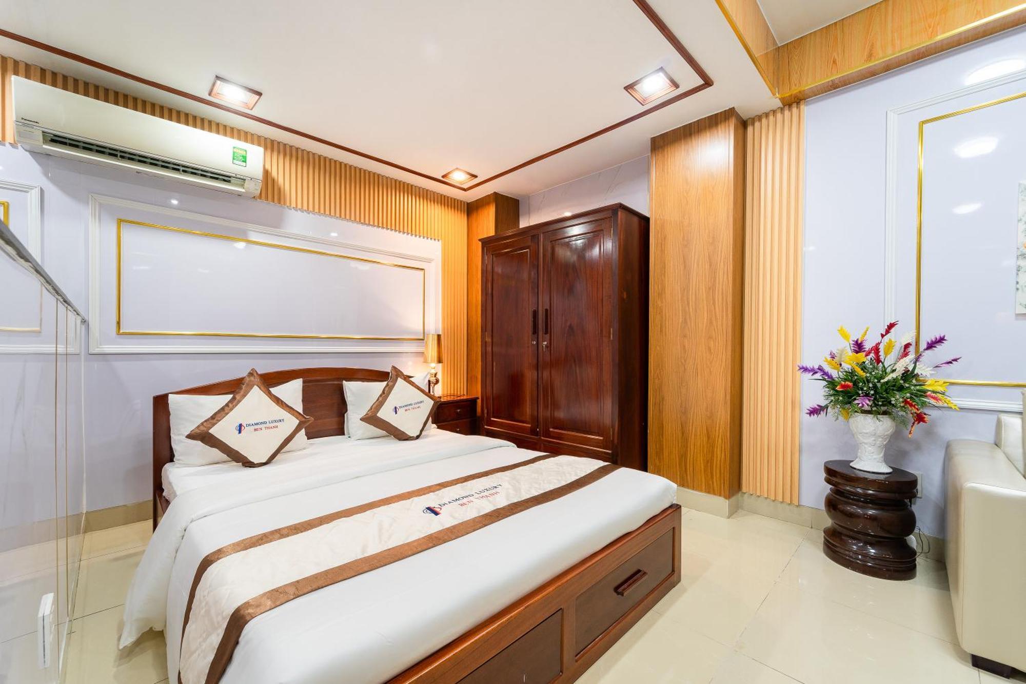 Diamond Luxury Ben Thanh Cidade de Ho Chi Minh Exterior foto
